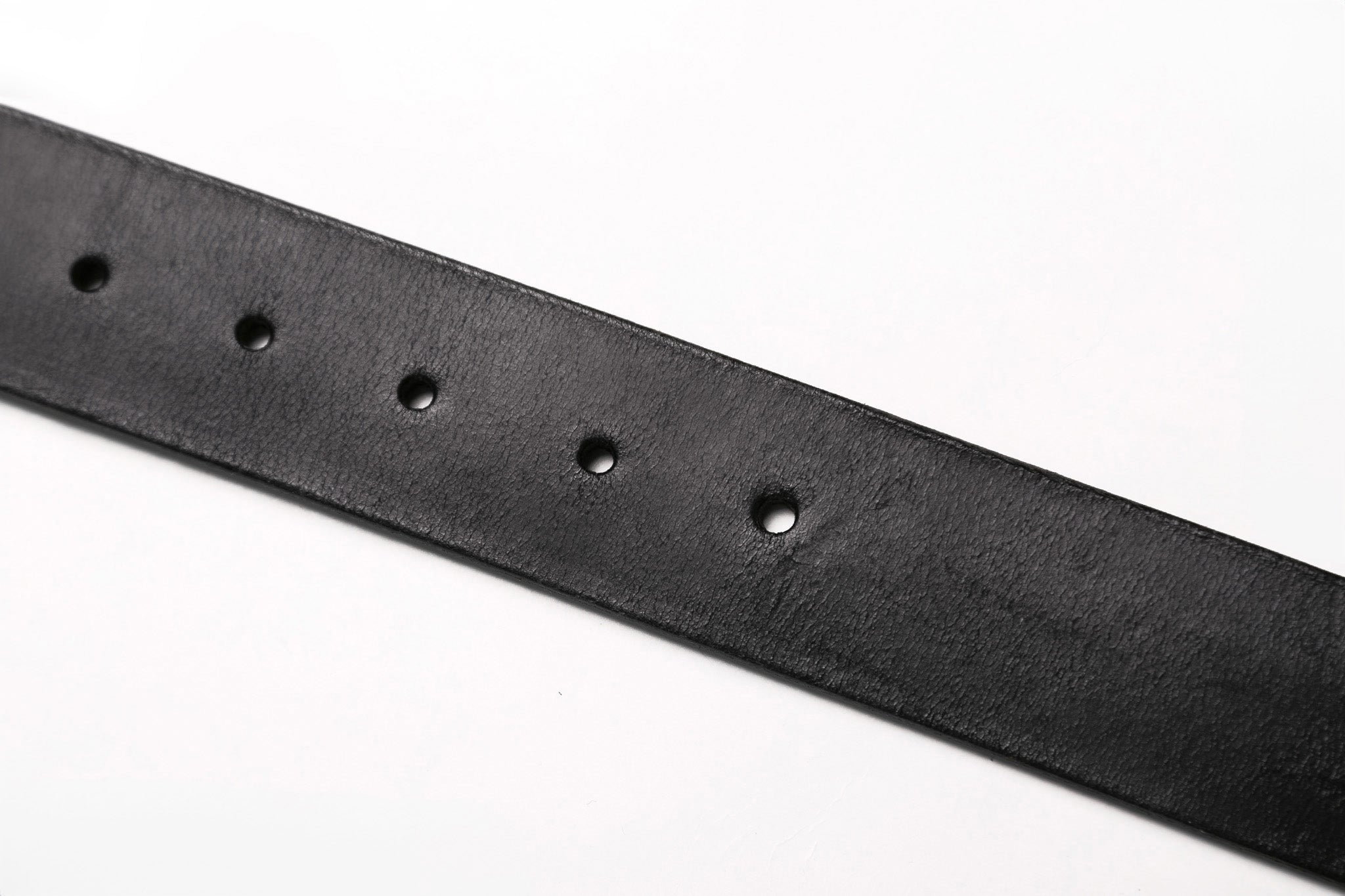 Czarny  4 cm + Random. 86 cm (Nr 53)